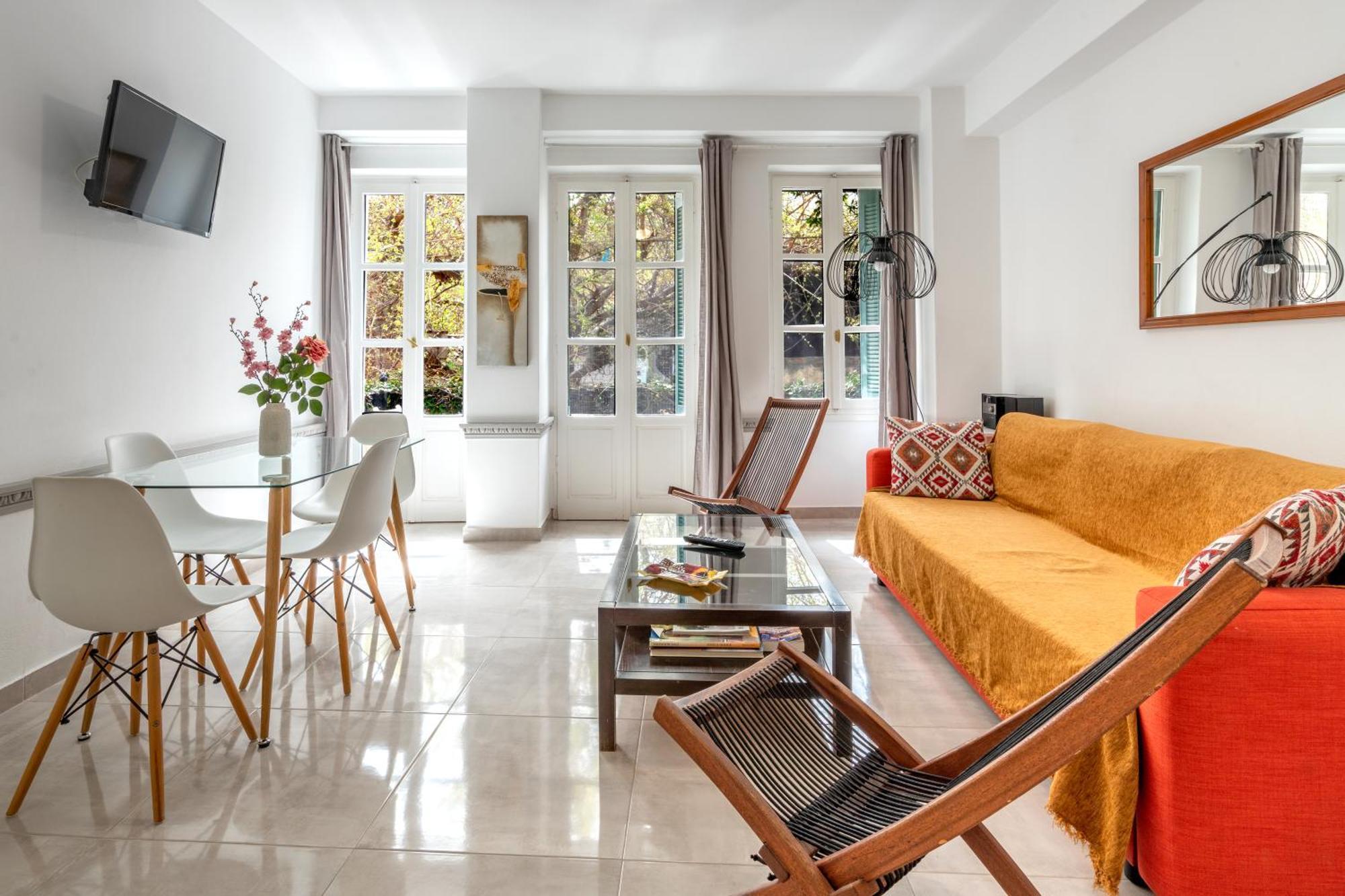 Psiri Gem From In Vivo Apartments- Spacious 1St Floor Apartment With Balcony In Athens' Historic Center Exterior foto