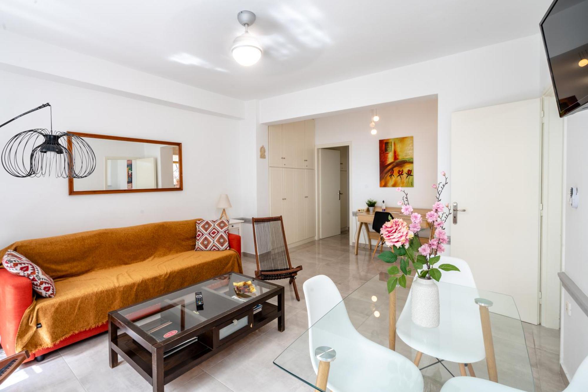 Psiri Gem From In Vivo Apartments- Spacious 1St Floor Apartment With Balcony In Athens' Historic Center Exterior foto